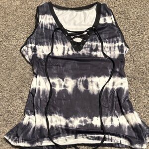 Tie-Dye Lace-Up V-Neck Sleeveless Tank Top - Black & White